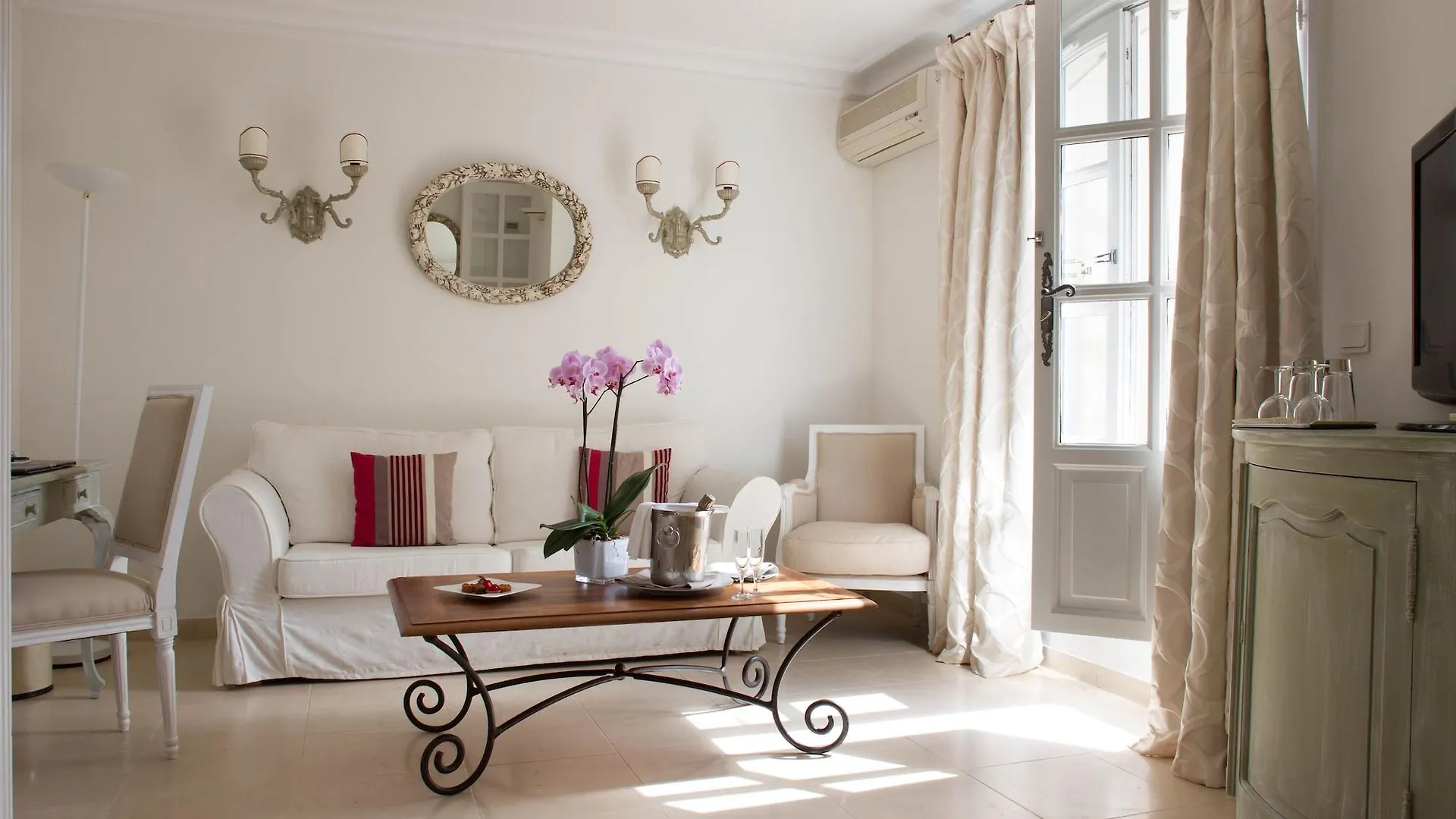 La Bastide De Mougins, A Tribute Portfolio Hotel
