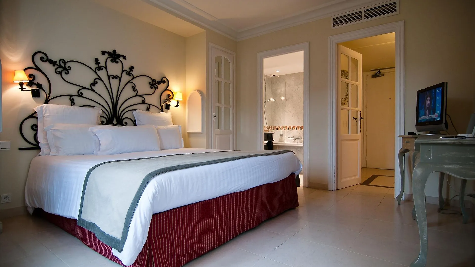 La Bastide De Mougins, A Tribute Portfolio Hotel